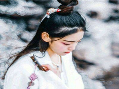 WC凸凹撤尿女厕视频HD,奇幻冒险新体验，游戏世界大不同